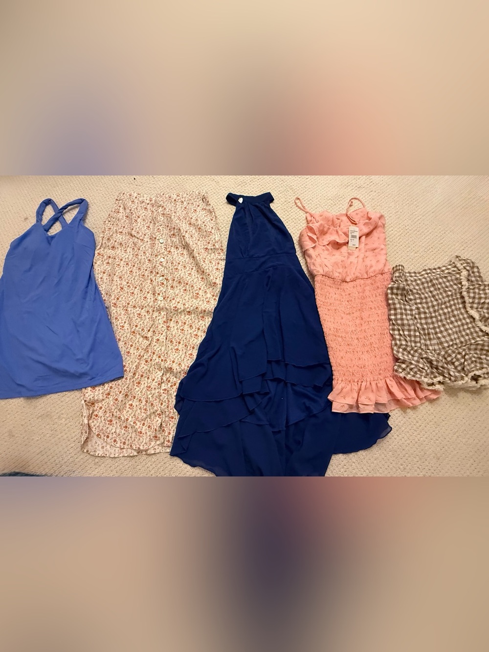 Women’s size small dress and skirt lot